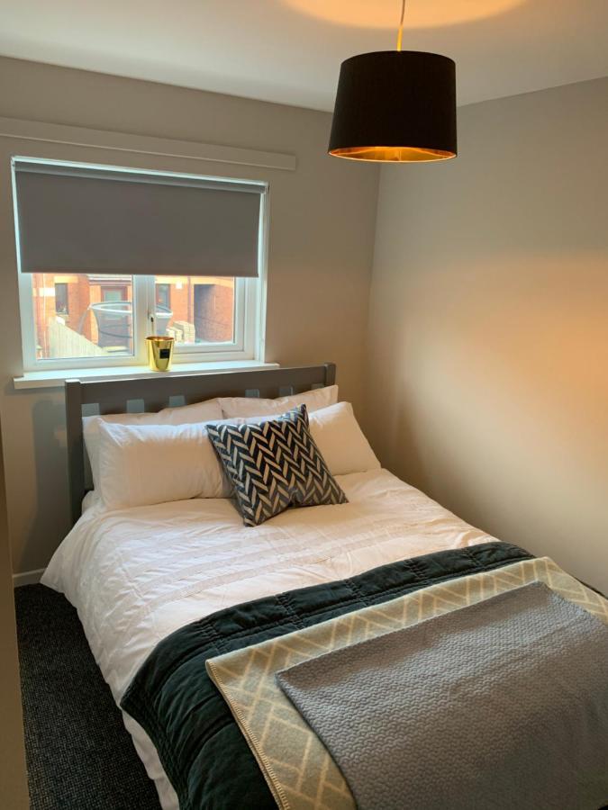 City Break Plush Pad, Walking Distance To City Centre Белфаст Екстериор снимка